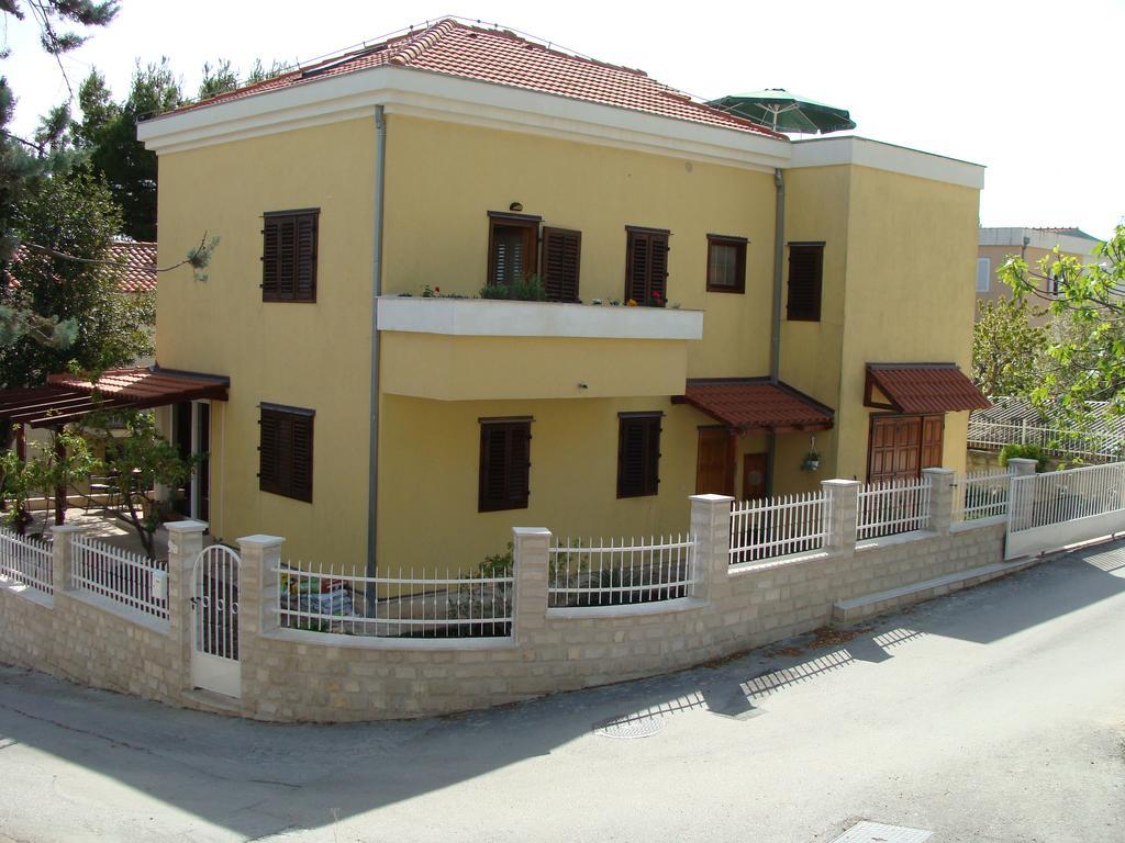 Apartment Calypso Split Exterior photo